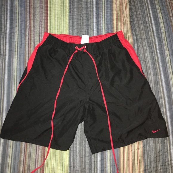 Nike swimming trunks - Picture 1 of 3